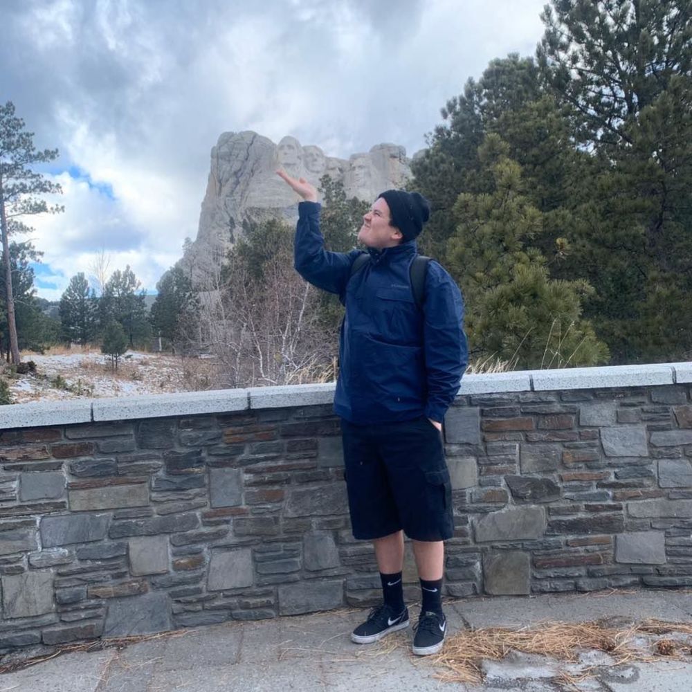 Meet your Posher, Aaron